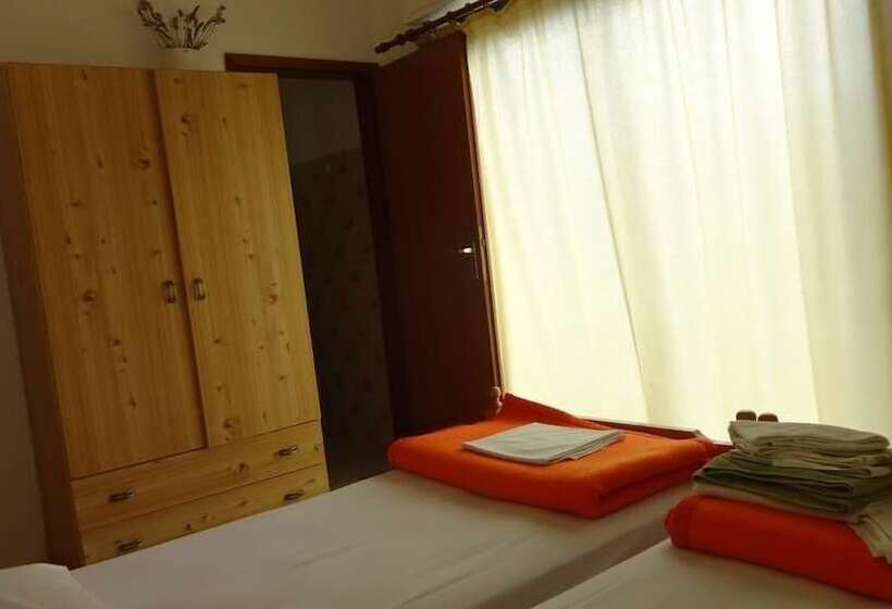 פנסיון Paradies