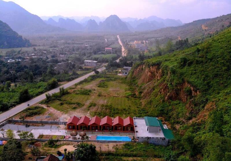 پانسیون Phong Nha Hillside View Bungalow