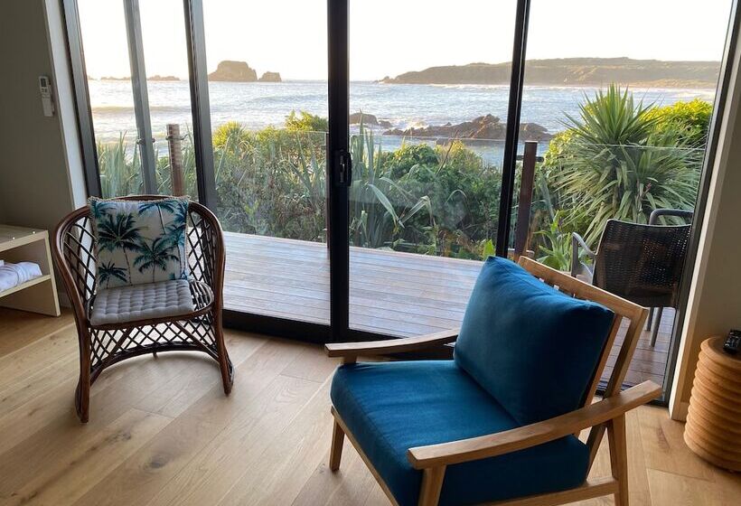 אתר נופש The Bay House Beachfront Accommodation