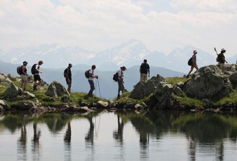 리조트 Village Vacances Les Ramayes