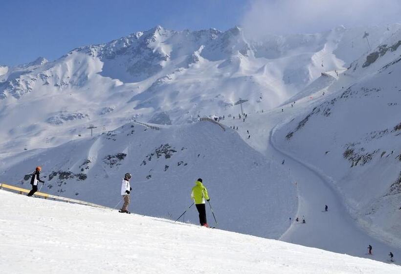 Курорт Village Vacances Les Ramayes