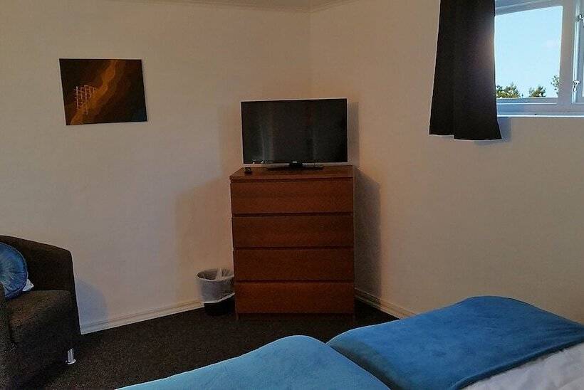 Som Hemma Gardscafe Bed & Breakfast