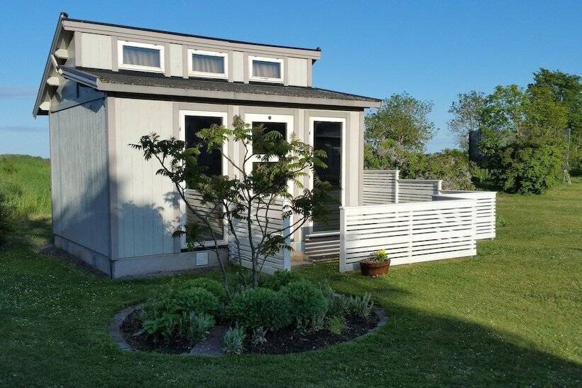 Som Hemma Gardscafe Bed & Breakfast