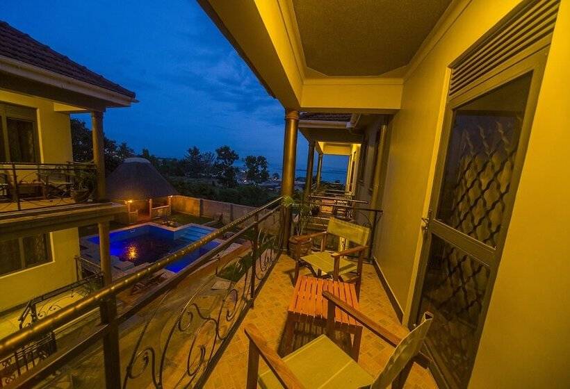 Victoria Breeze Hotel Apartment