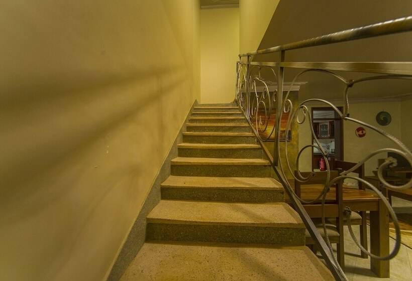 Victoria Breeze Hotel Apartment