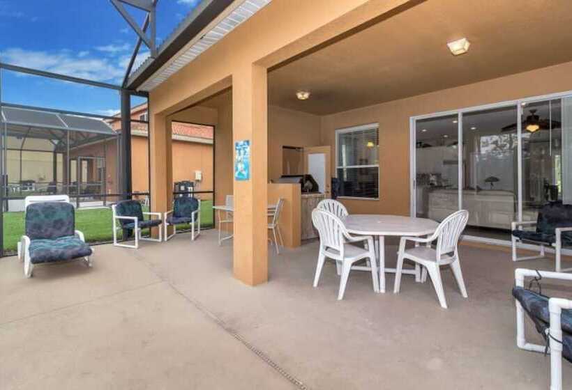 Watersong   Luxurious 5bd/4.5ba Pool Home #5wr510