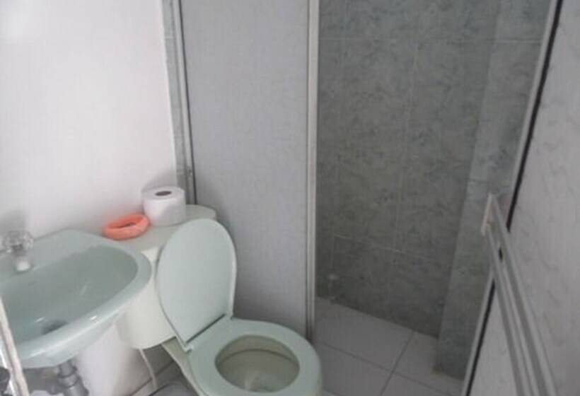 Hostel Mirador Del Castillo