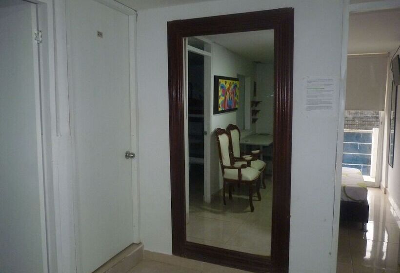 Hostel Mirador Del Castillo