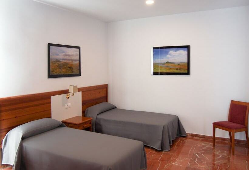 Apartamentos Embalse De Orellana