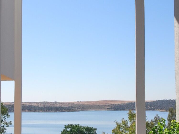 Apartamentos Embalse De Orellana