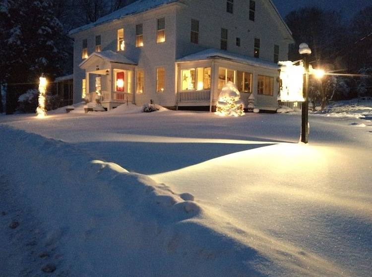 تختخواب و صبحانه The Buckmaster Inn