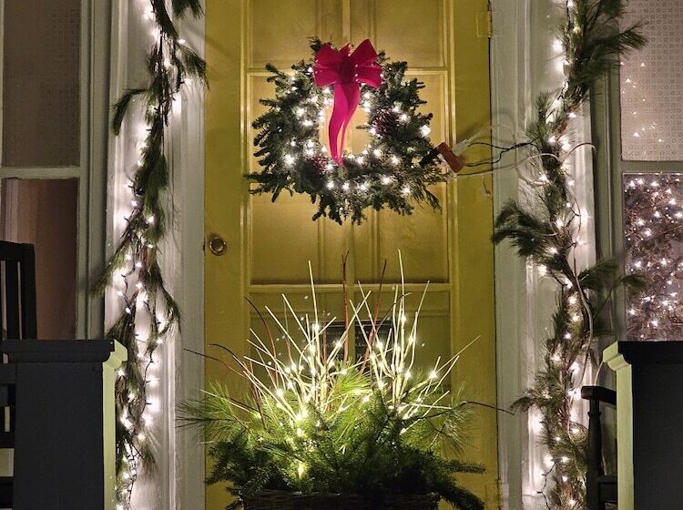 تختخواب و صبحانه The Buckmaster Inn