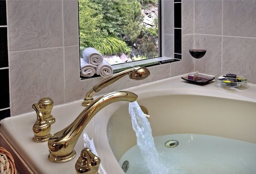 Blue Mountain Bed & Breakfast