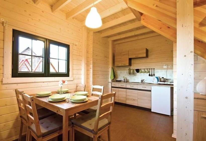 Domki Letniskowe Słoneczna Zatoka