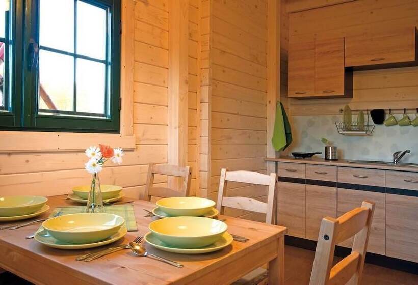 Domki Letniskowe Słoneczna Zatoka