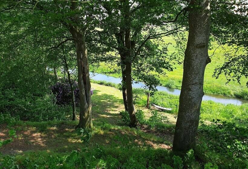 Gørdinglund Herregård Bed & Breakfast