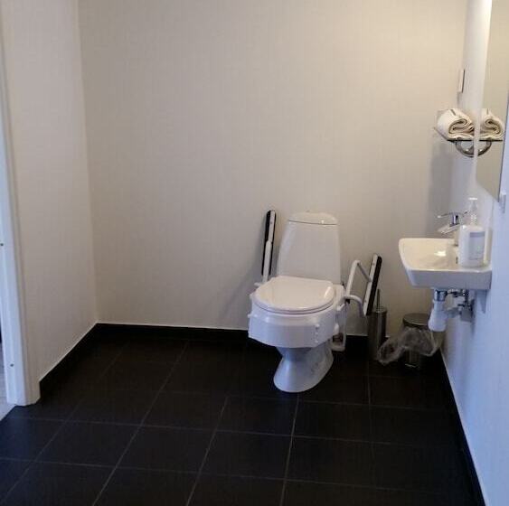 Gørdinglund Herregård Bed & Breakfast