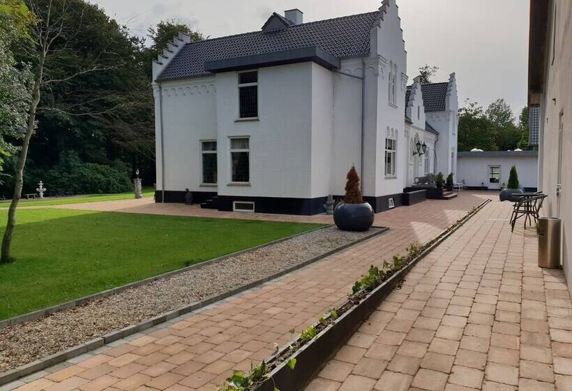 Gørdinglund Herregård Bed & Breakfast