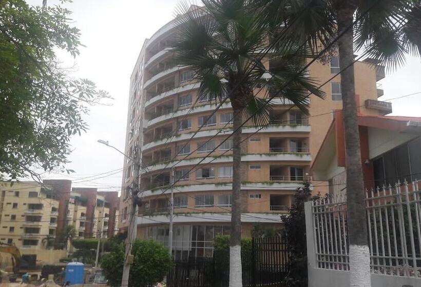 Home Buena Vista   Hostel