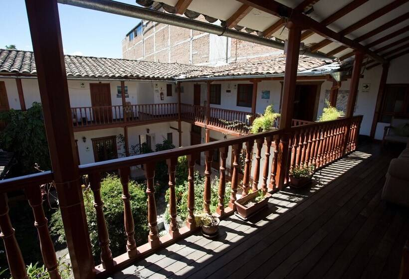 Hospedaje Los Jazmines Hostel