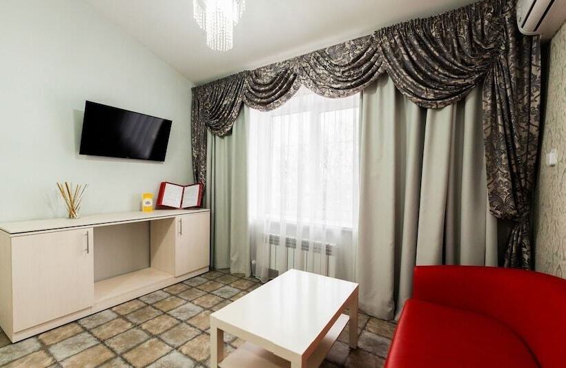 호텔 A108  Voskresensk