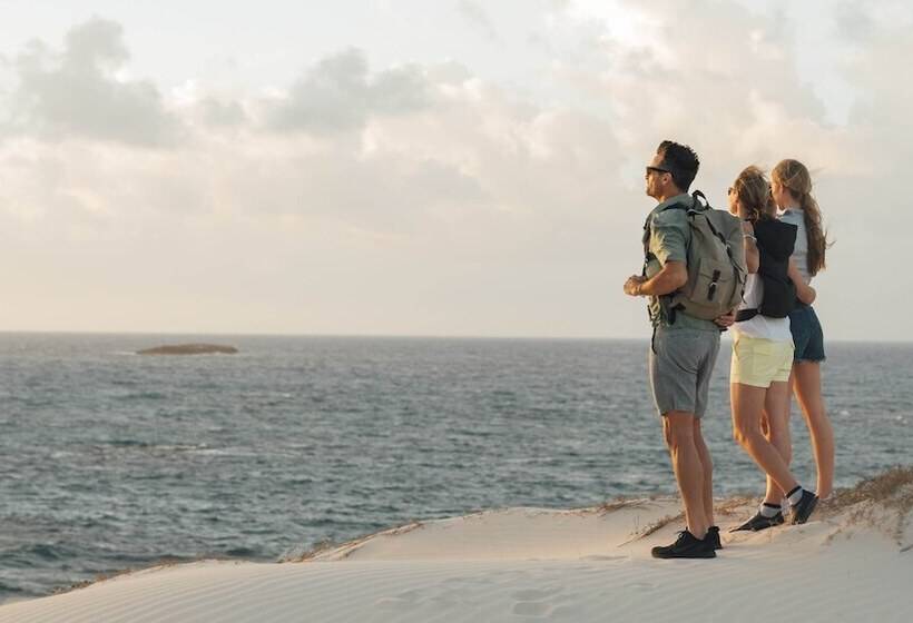 هتل Ambergris Cay Private Island All Inclusive   Pls Island Hopper Flight Included