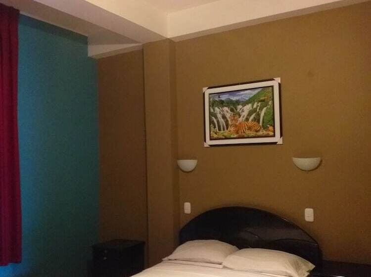 Отель Arco Iris