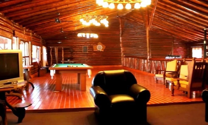 Отель Aventura En Esquina