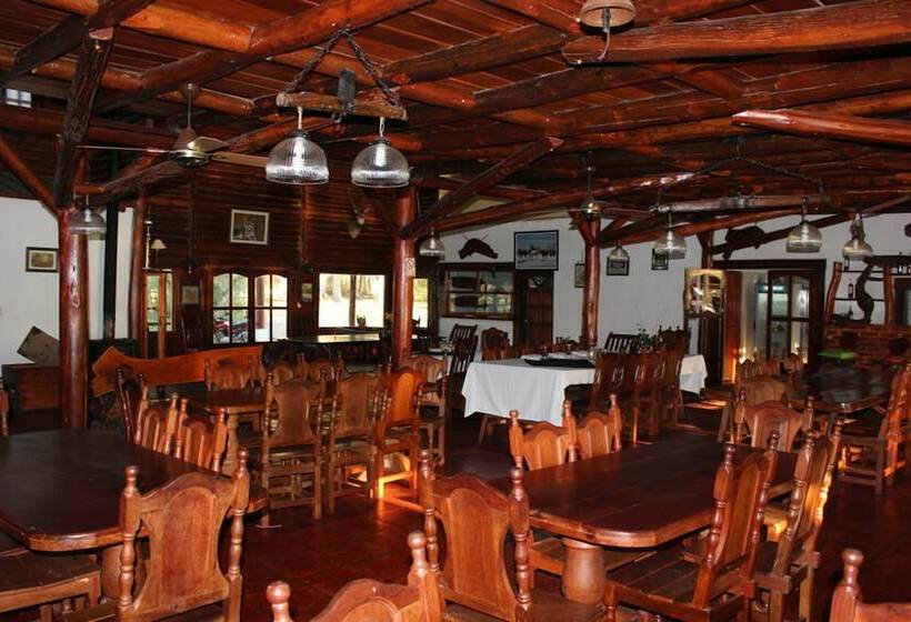 Отель Aventura En Esquina