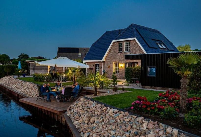 호텔 B&b De Wiekeborg