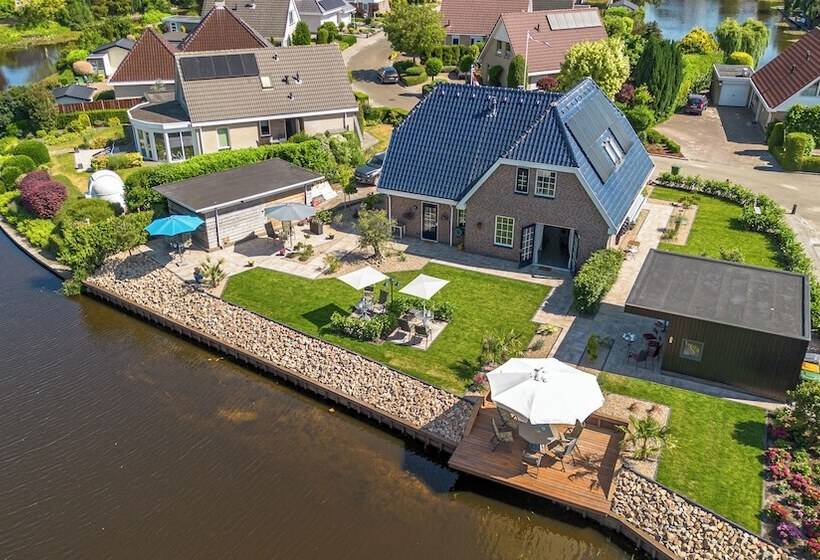 호텔 B&b De Wiekeborg