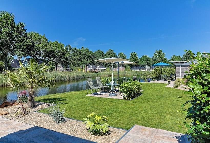 호텔 B&b De Wiekeborg