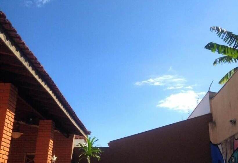 Отель Black Hostel