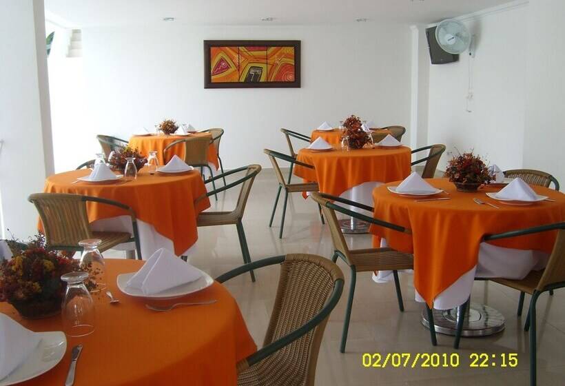 Отель Casa Blanca Villeta