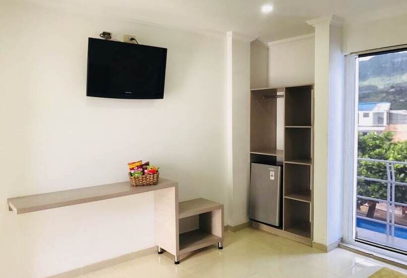 Отель Casa Blanca Villeta