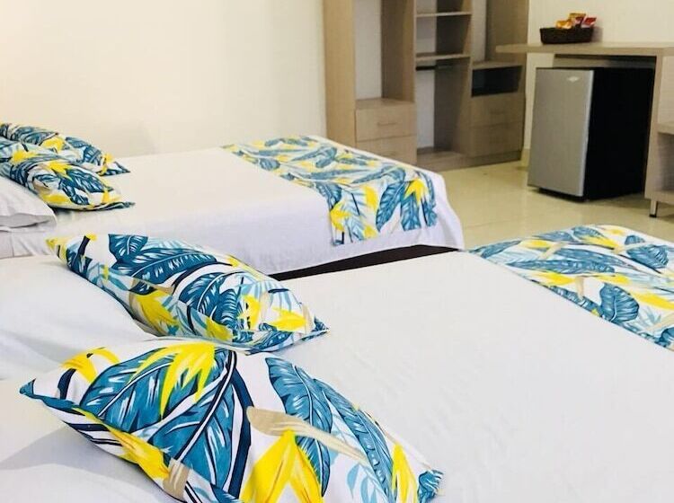 Отель Casa Blanca Villeta