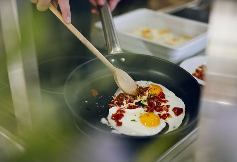 ホテル Colentum Resort Murter