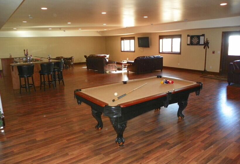 فندق Dakota Prairie Lodge & Resort