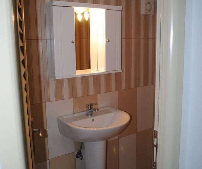 בית מלון כפרי Fernando