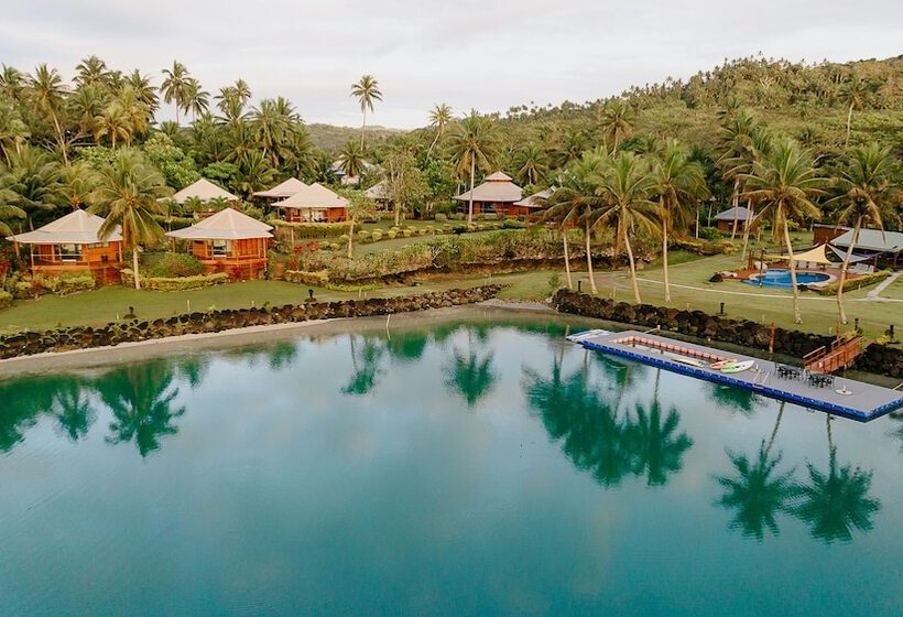 هتل La Dolce Vita Holiday Villas