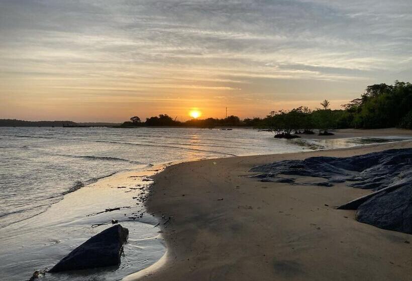 ホテル Lodges Balourou