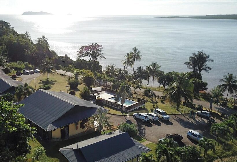 هتل Lodges Balourou