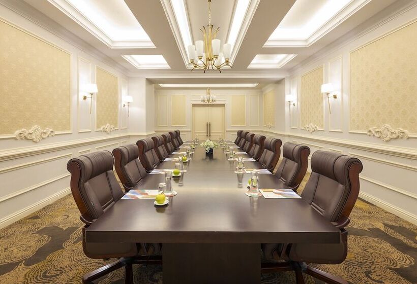 هتل Meliá Vinpearl Phu Ly