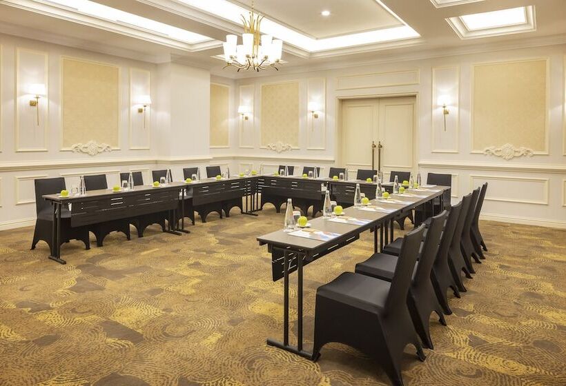 هتل Meliá Vinpearl Phu Ly