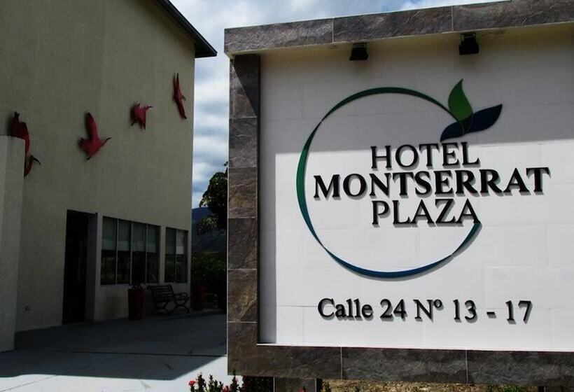 בית מלון כפרי Montserrat Plaza