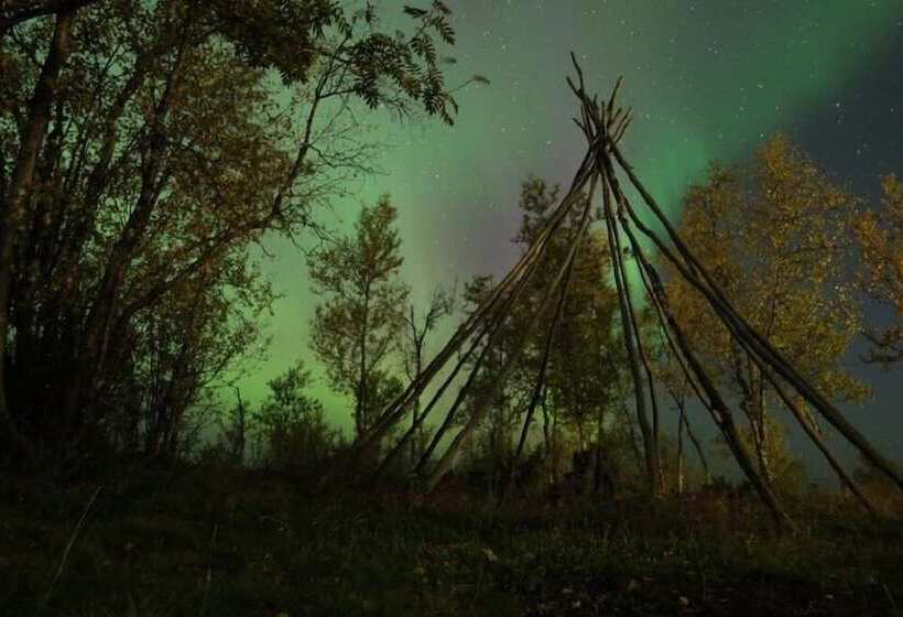 בית מלון כפרי Máttaráhkká Northern Light Lodge