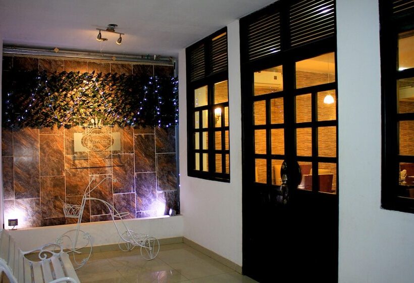 בית מלון כפרי Najhomi