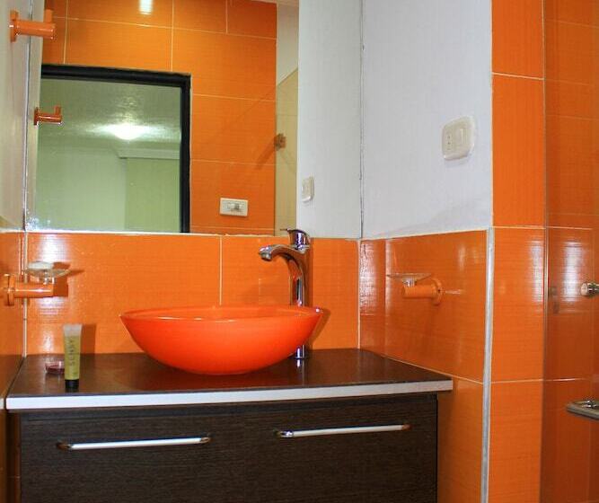 בית מלון כפרי Najhomi