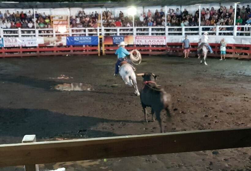 Отель Paraíso Escondido