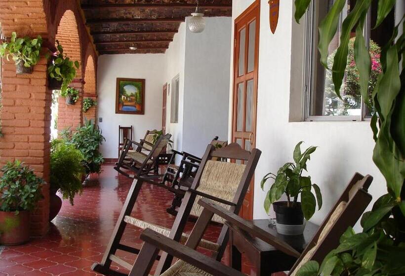 فندق Posada Del Rey
